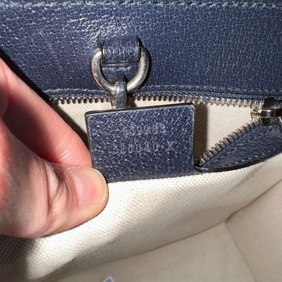 Gucci canvas tote - Picture 7 of 11